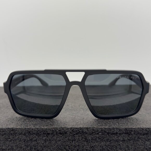 Prada Linea Rossa PS 01XS DG002G Black Sunglasses Polarized Dark Grey Lens READ - Picture 2 of 13